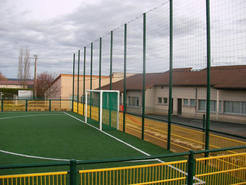 Liste des équipements sportifs par commune